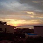 Casa Fiorenza شقة كاستيلساردو